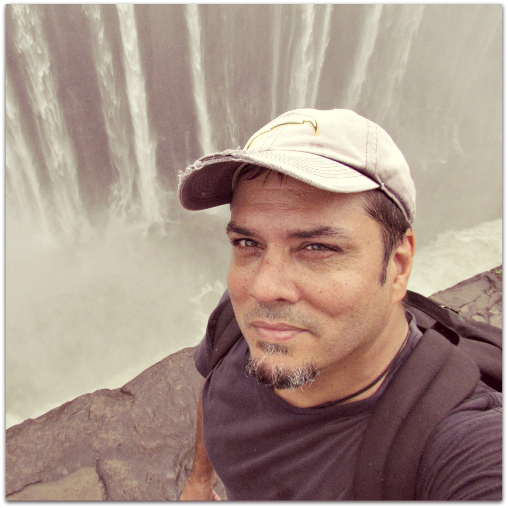 029 – Around the World With Henrique Guerreiro